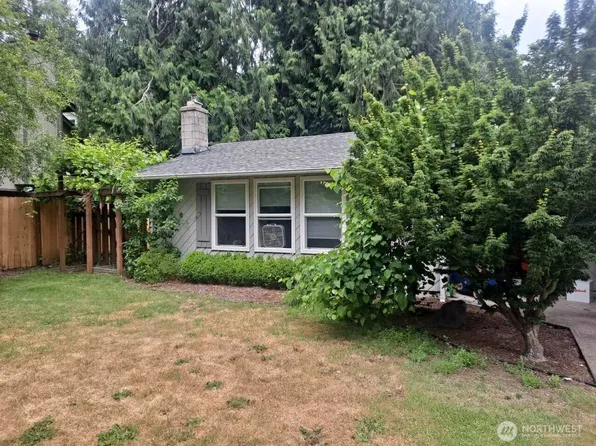 2534 17th Avenue NW, Olympia, WA 98502