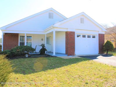 5 Reigate Lane, Manchester, NJ, 08759