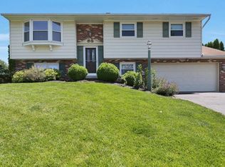2209 Brockton Rd, Lancaster, PA 17601