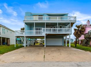 12628 W Ventura Dr, Galveston, TX 77554