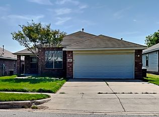 645 Chalk Knoll Rd, Fort Worth, TX 76108