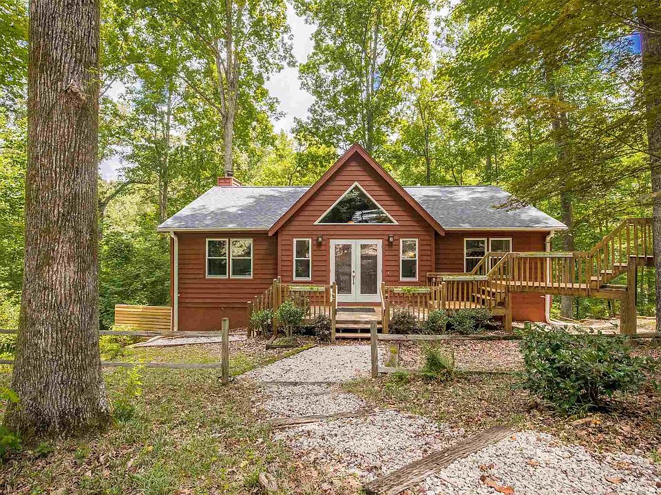1st image of 46 Forest Dr