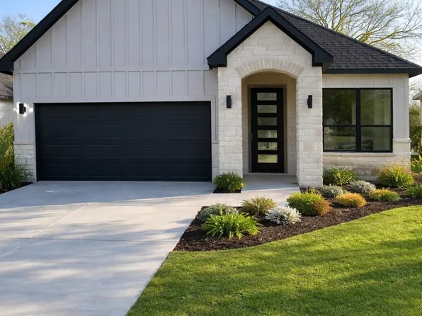 205 E Grayson St, Leonard, TX 75452