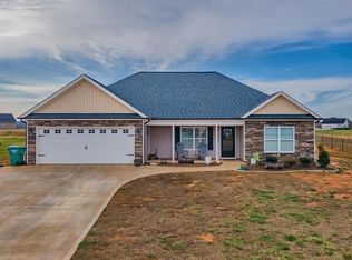 237 Park Gate Dr, Gaffney, SC 29341