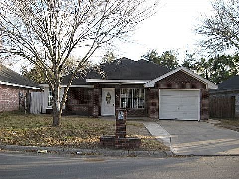 1st image of 416 Cozumel Ln