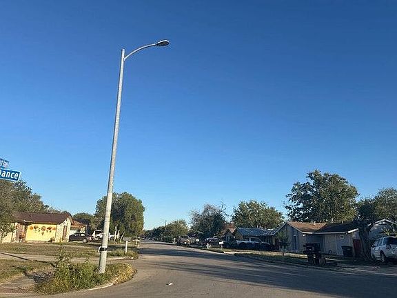 4th image of 5514 Ghost Hawk St