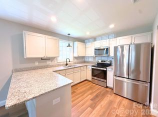 521 Johnson St, Chester, SC 29706