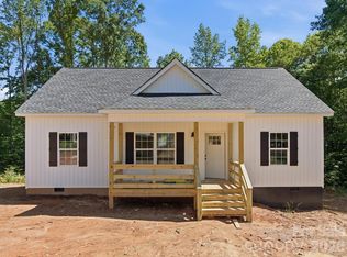 1222 Woodpecker Dr, Clover, SC 29710