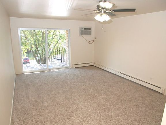 3rd image of 730 Hill Dr #9-305
