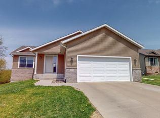 5929 Lloyd St NW, Rochester, MN 55901