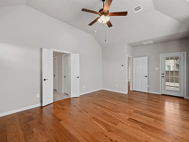 4229 Canadian River Dr — Photo 9