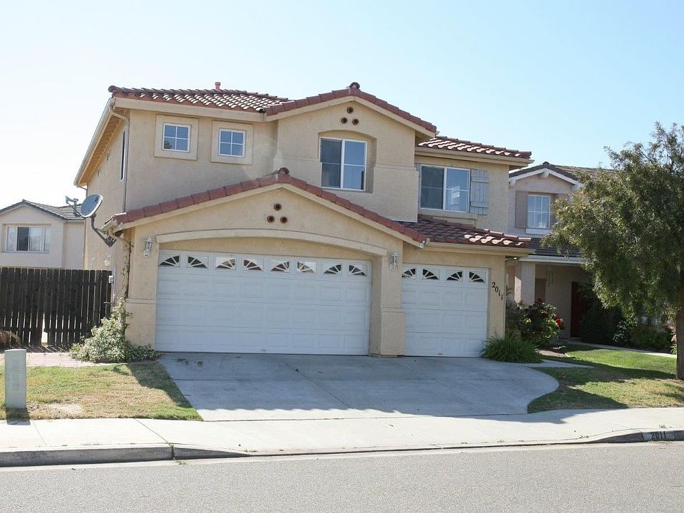 1st image of 2011 N Yoshida Dr