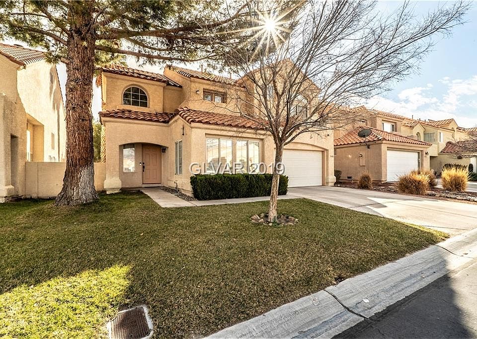 1st image of 5496 Royal Vista Ln