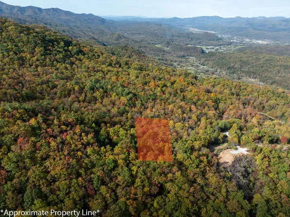 51 Grand View Fls, Andrews, NC 28901