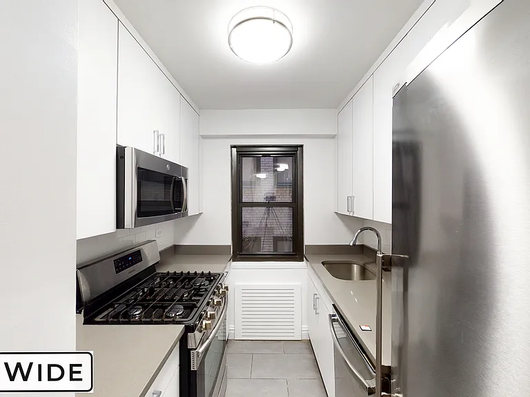 405 E 56th St #9O — Photo 5