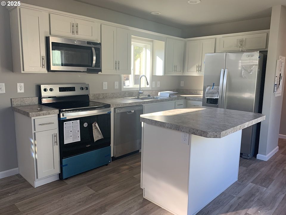 2nd image of 69127 Wildwood Rd Space 42