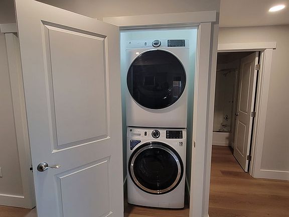 5th image of 724 Berrellesa St APT A