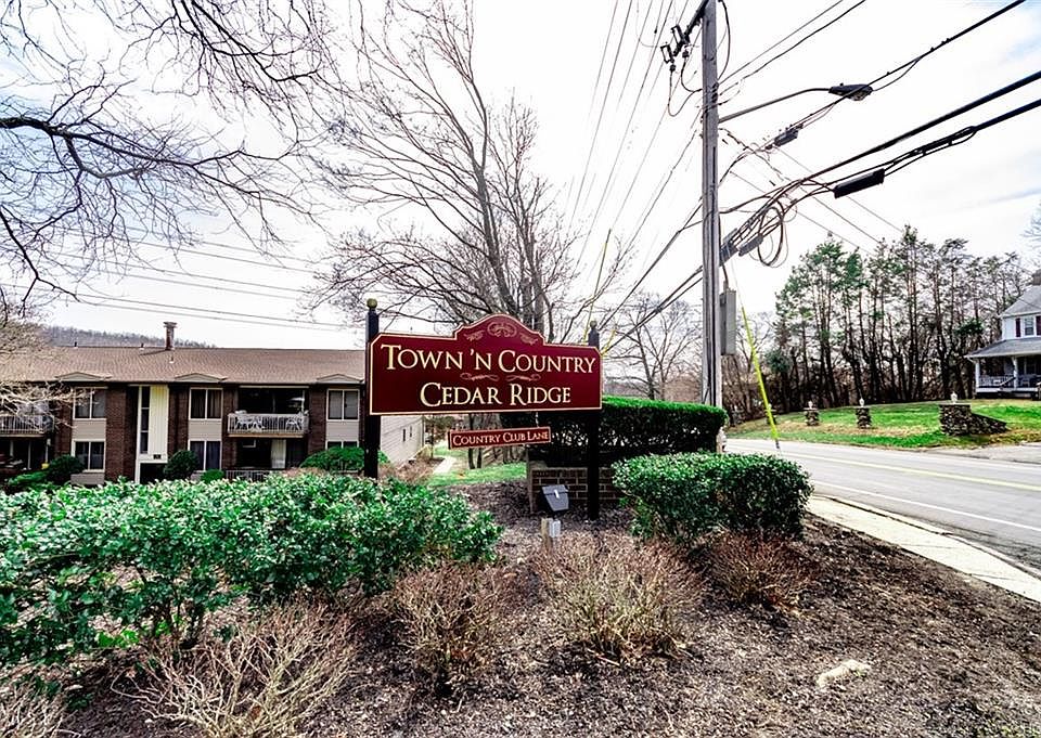 1st image of 351 Country Club Ln
