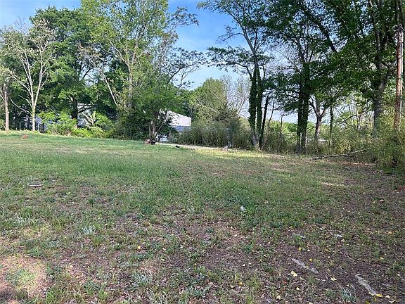 5th image of 217 E Shockley Ferry Rd