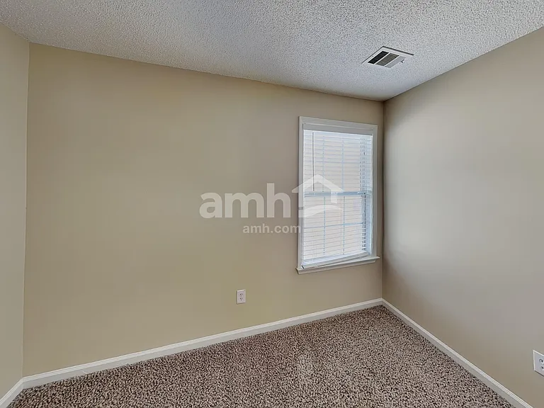 2523 Davenham Ln — Photo 18