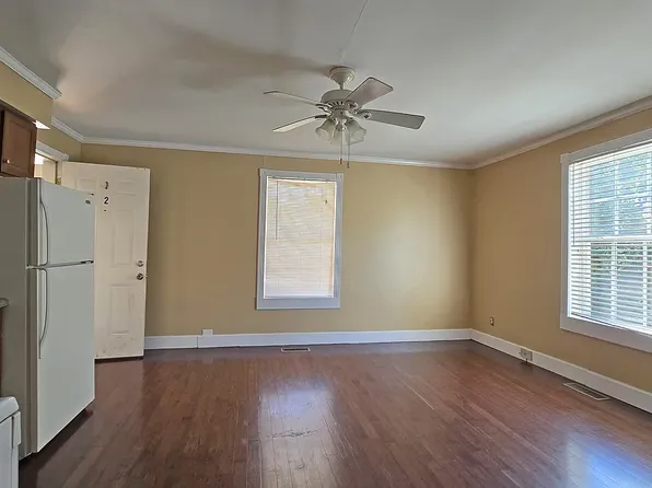 311 Silver Pl APT 1, Knoxville, TN 37917