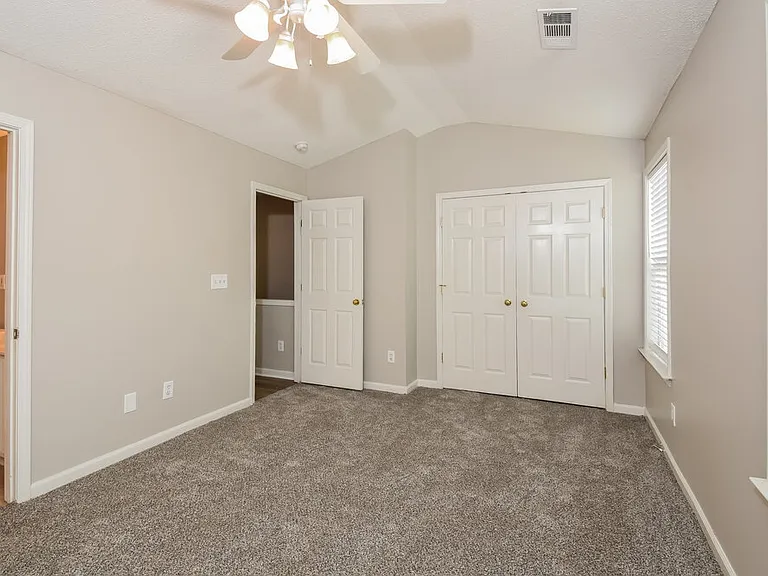23 Highoak Dr NE — Photo 14