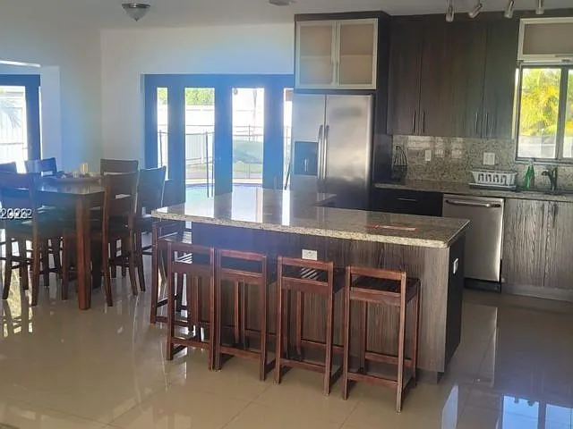 8811 SW 54th Ter — Photo 12