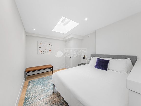 5th image of 2265 Sacramento St #3