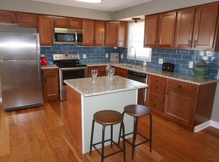 1001 S 114th St, West Allis, WI 53214