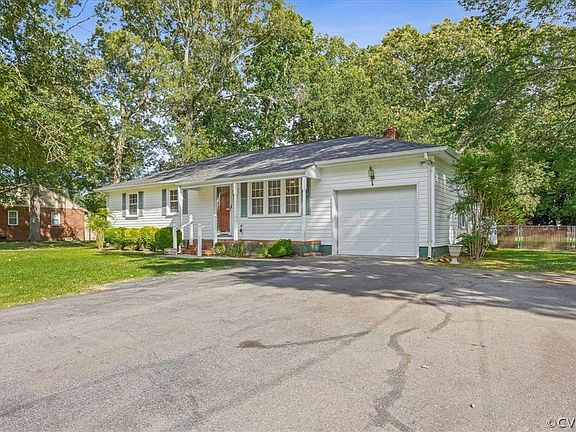 2nd image of 11513 Yorkdale Dr