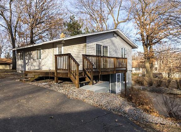 4th image of 14750 Able St NE