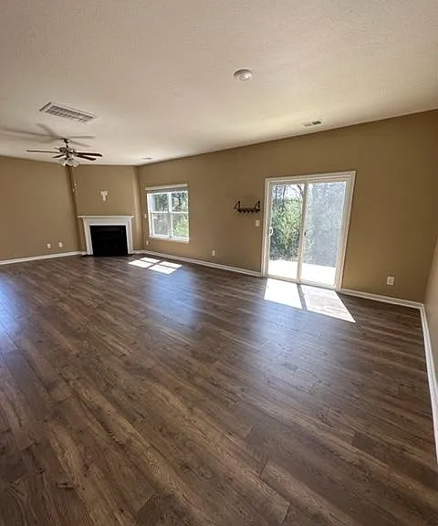 6 Poplar Ct — Photo 3