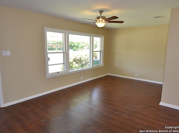 2nd image of 1755 Donaldson Ave