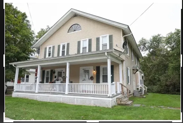 160 Central St #C-3 — Photo 1