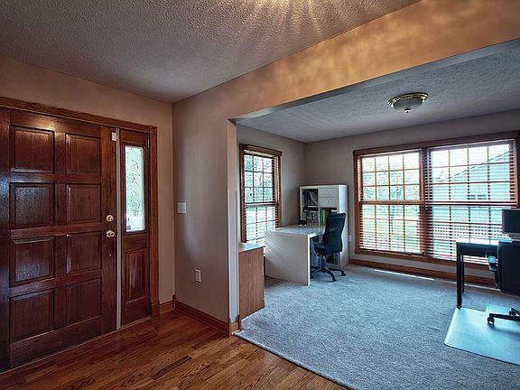 4th image of 29363 County Road 2