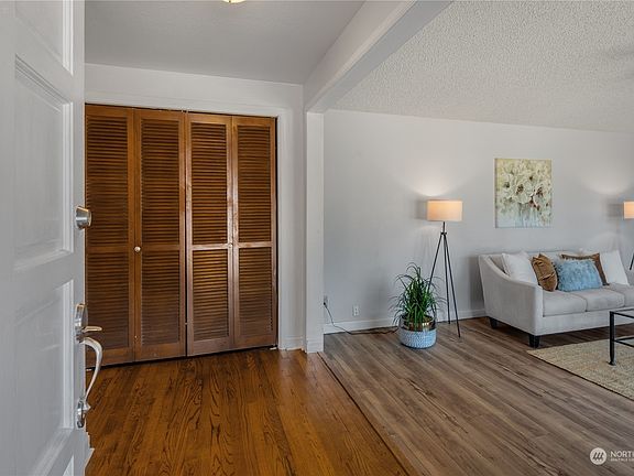 2nd image of 9208 47th Drive NE