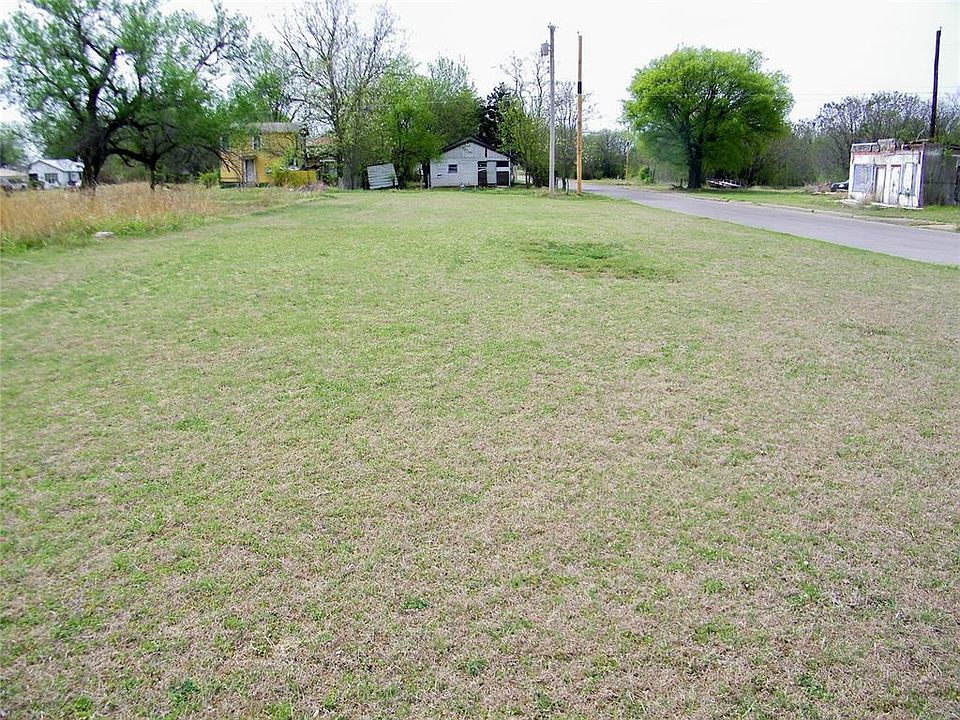 1st image of W Magnolia Ave Lot 8