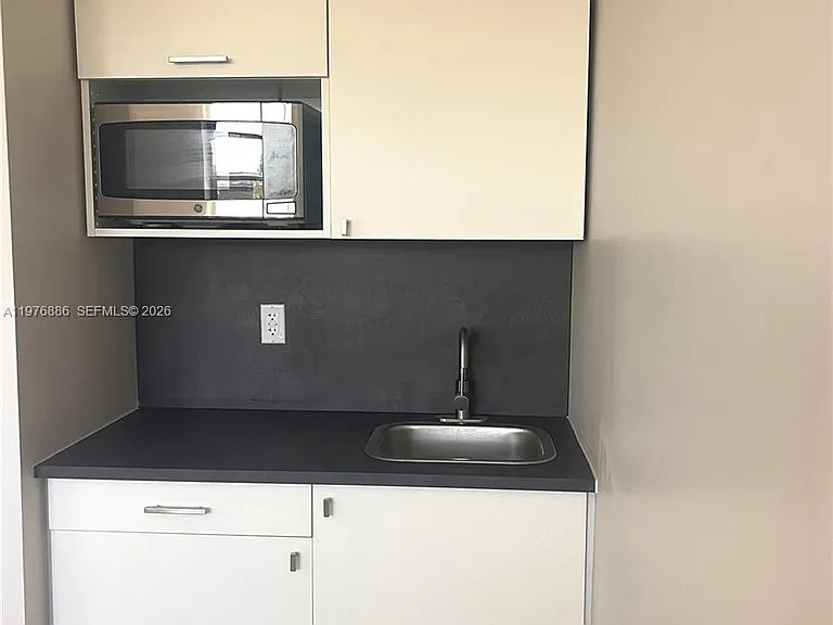 7760 SW 20th St #1 — Photo 5