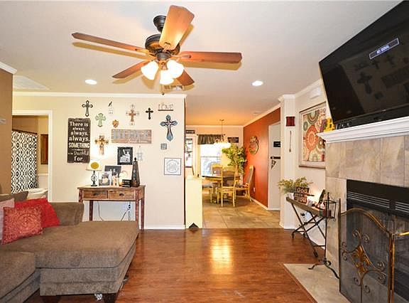 5th image of 106 Lawndale Dr