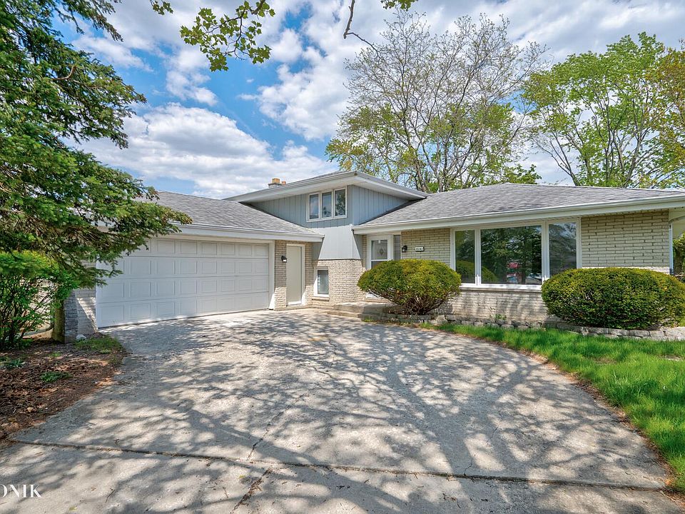 1st image of 15141 Hollyhock Ct