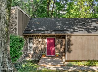 1513 Thackeray Dr, Louisville, KY 40205