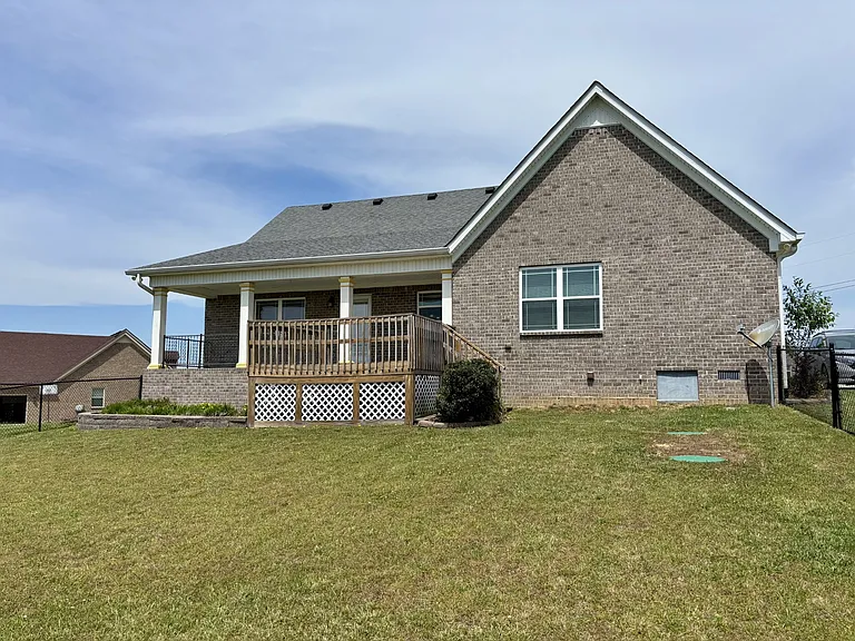 51 Regency Pl — Photo 26