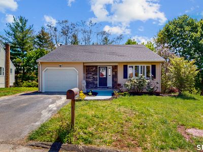 19 Sunny Brook Drive, Newington, CT, 06111