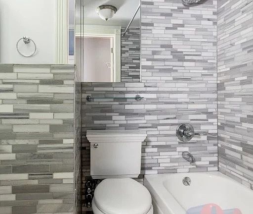 4th image of 345 W 53rd St APT 3C