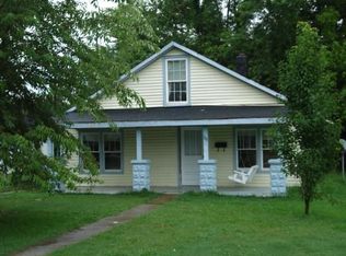 315 N Oak St, Hohenwald, TN 38462