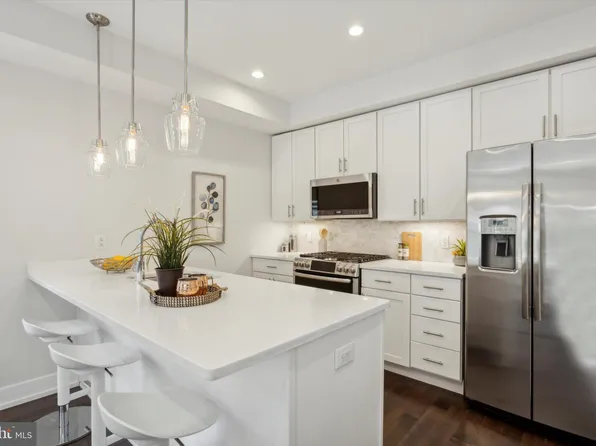 2563 Grays Ferry Ave Unit 2, Philadelphia, PA 19146