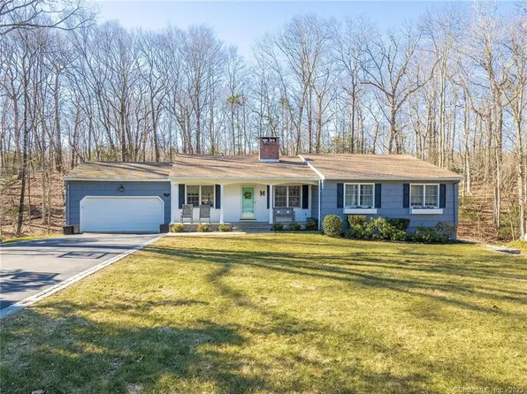 10 Glen Hill Lane, Wilton, CT 06897