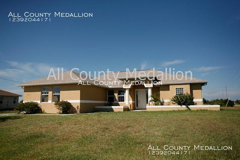 1st image of 390 Palomar Ave