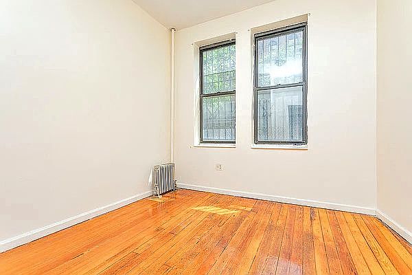 1st image of 752 Franklin Ave #2B