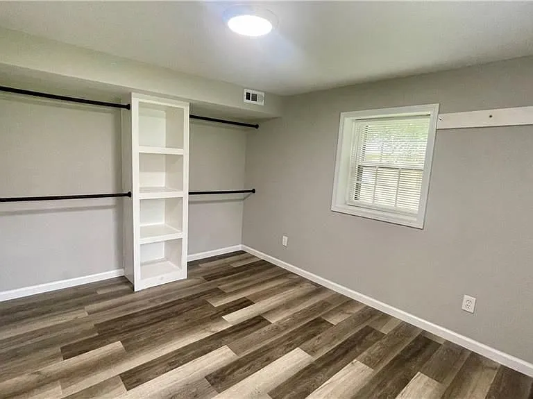 886 Killian Hill Rd — Photo 17